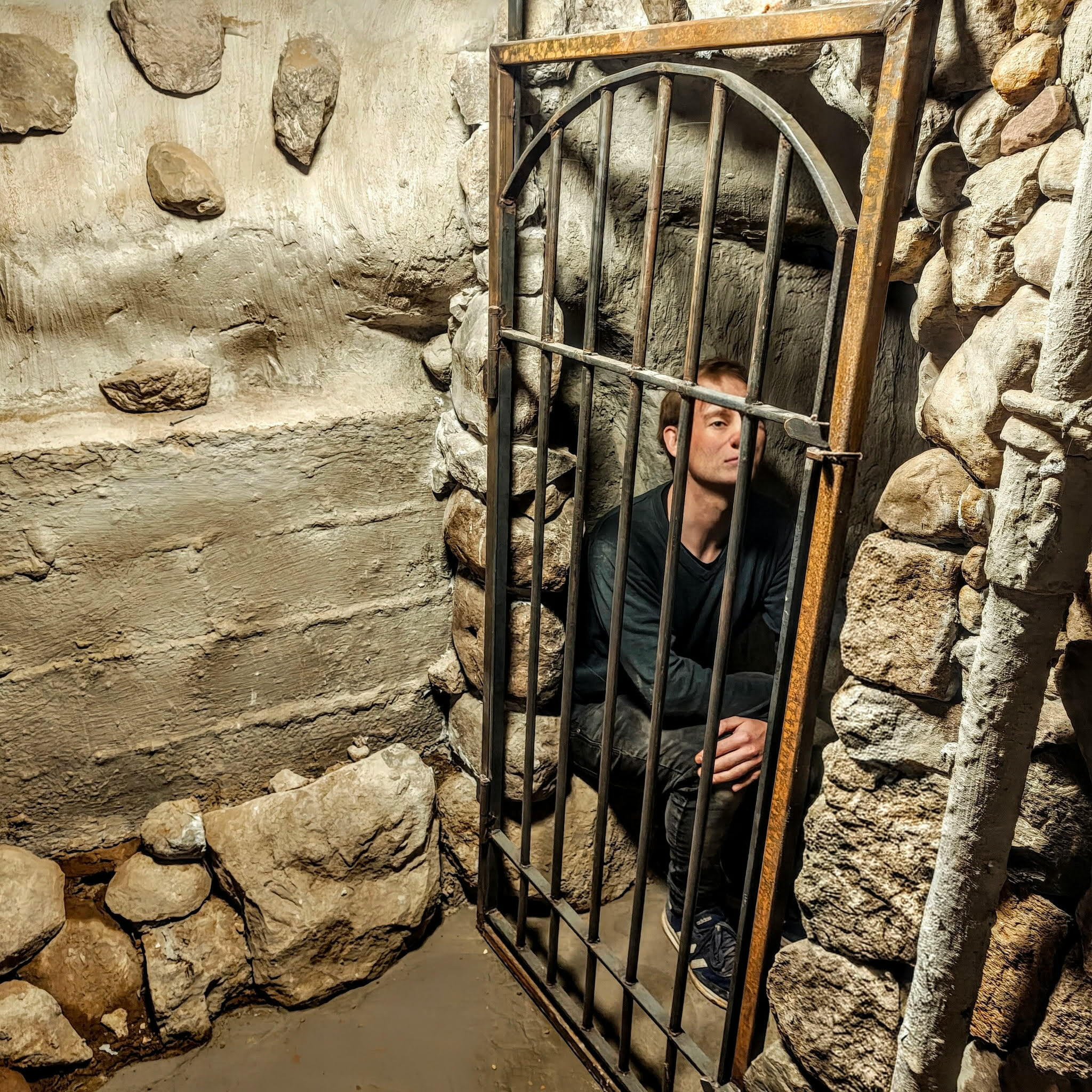 Hullet En fortabt sjæl, som er spærret inde i hullet. Dybest inde i The Dungeon